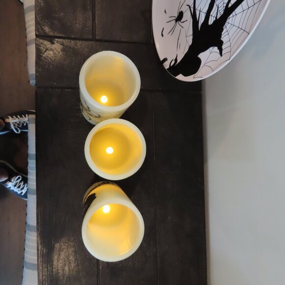 Set of 3 Battery Operated Wax Halloween Candles - Picture 5 of 5
